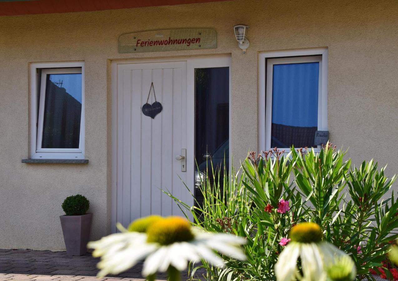 Ferienwohnung Auf Dem Dorf, Kuelsheim Ngoại thất bức ảnh