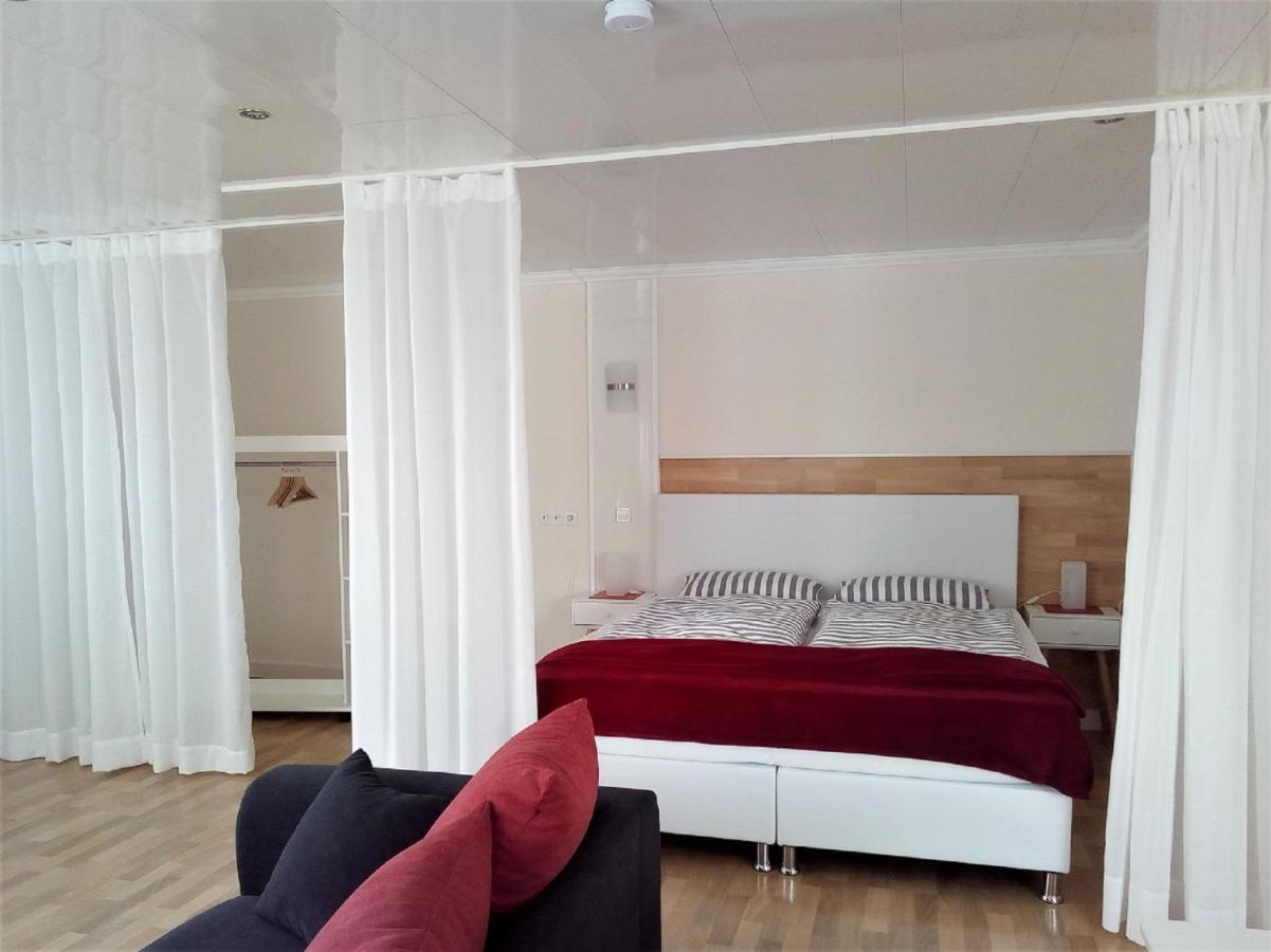 Ferienwohnung Auf Dem Dorf, Kuelsheim Ngoại thất bức ảnh